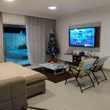 Casa Espetacular Com Piscina-2